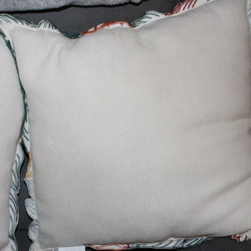 Two Harvest 18x18 inch Throw Pillows Crem Gold Green